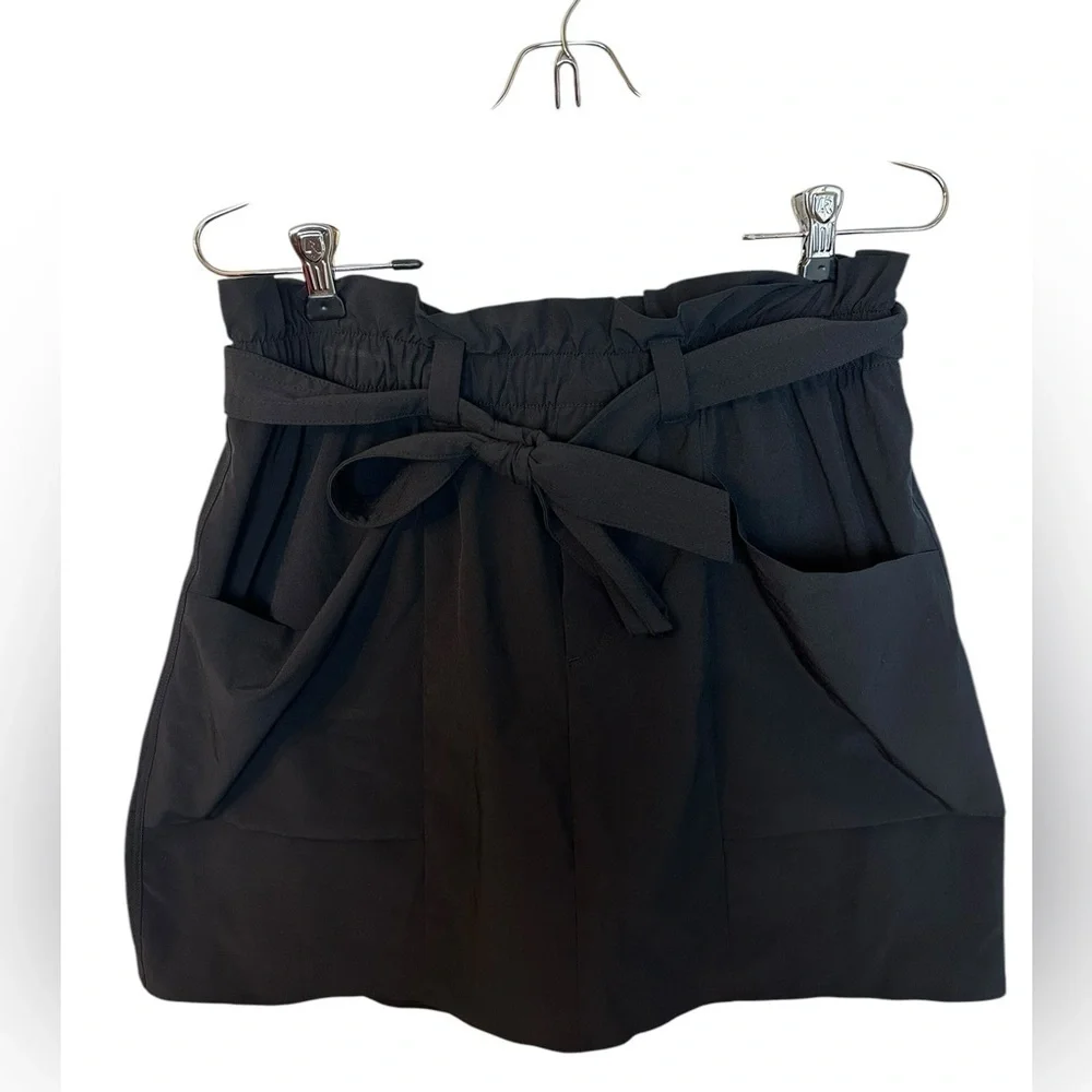 Athleta Black Skyline Skort 4 Black